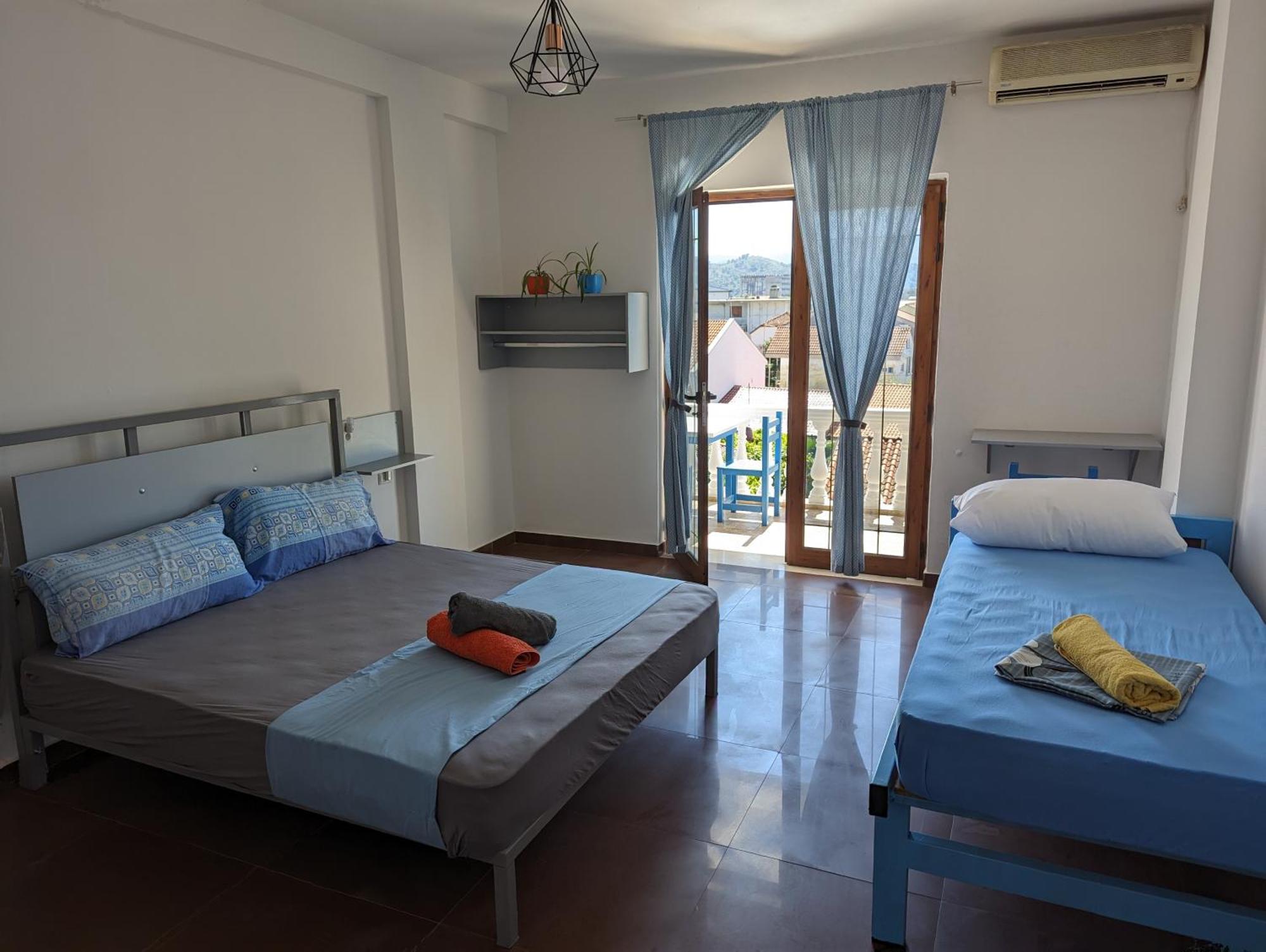 Tias Hostel Шкодер Екстер'єр фото