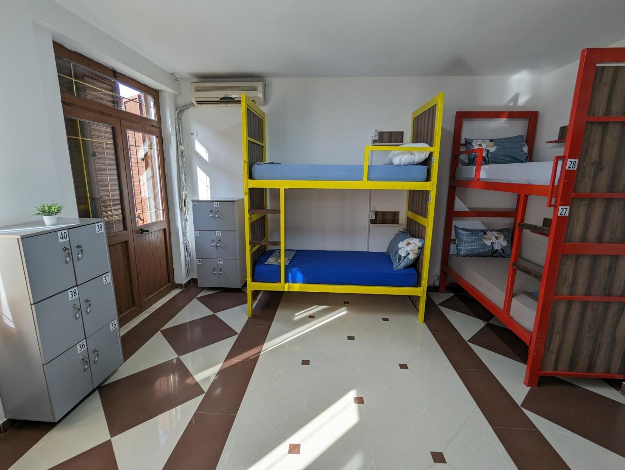 Tias Hostel Шкодер Екстер'єр фото